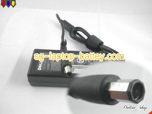  image of DELL LA65NS2-00 ac adapter, 19.5V 3.34A LA65NS2-00 Notebook Power ac adapter DELL19.5V3.34A65W-8Angle