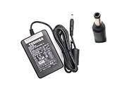 Singapore,Southeast Asia Genuine TOSHIBA UP01221050A 06 Adapter UP01221050A 5V 2A 10W AC Adapter Charger
