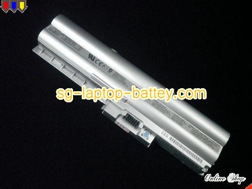 Genuine SONY Limited Edition 007 Battery For laptop 5400mAh, 10.8V, Silver , Li-ion
