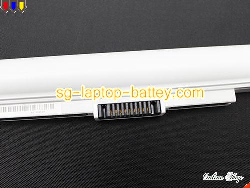  image 4 of TOSHIBA Satellite Pro R50-C-10W Replacement Battery 2800mAh, 45Wh  14.8V White Li-ion