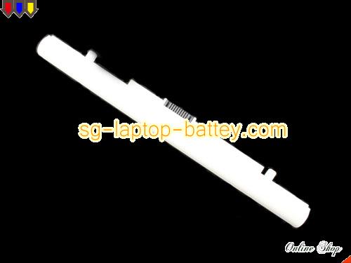  image 1 of Genuine TOSHIBA PA5265U-1BRS Laptop Battery PA5291U-1BRS rechargeable 2900mAh White In Singapore